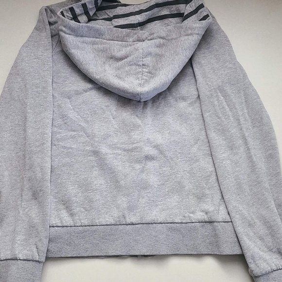 Grey Volcom Sweater with Pink Flowers - Picture 9 of 10